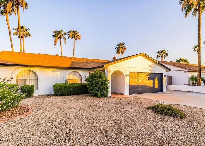 Scenic 4br Heated Pool & Games * Scottsdale