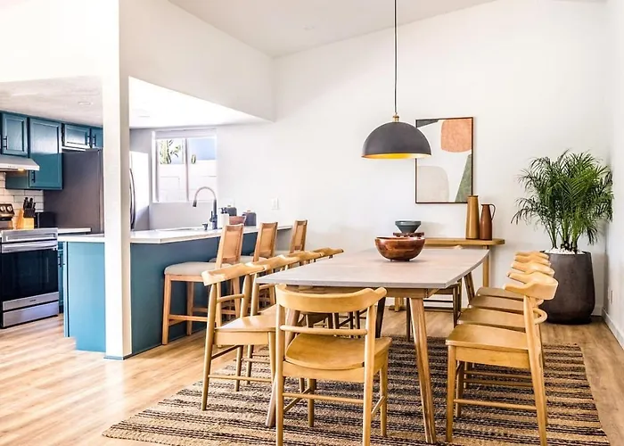 Holiday home Scenic 4br Heated Pool & Games